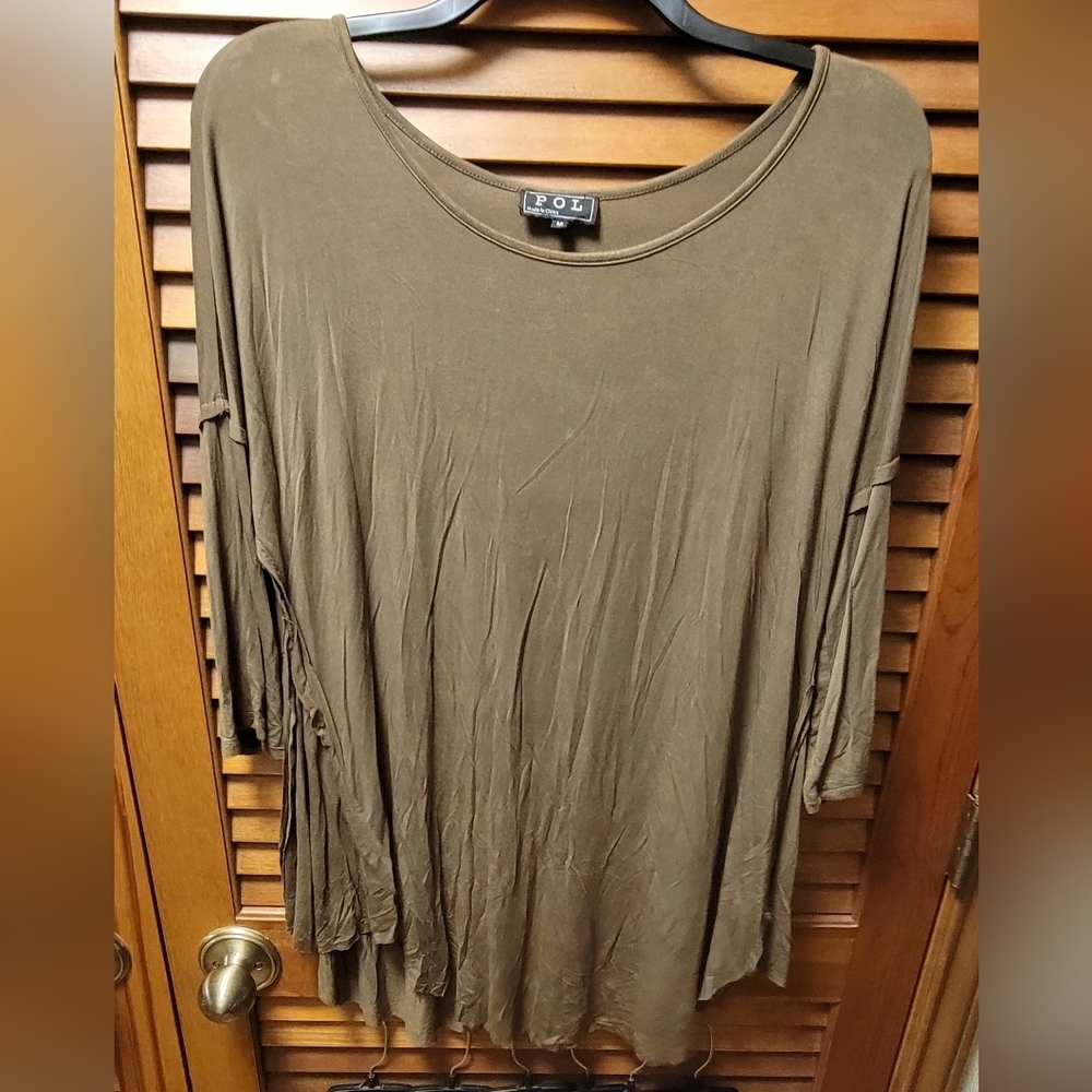 POL Women's Olive Top Medium Pre-loved